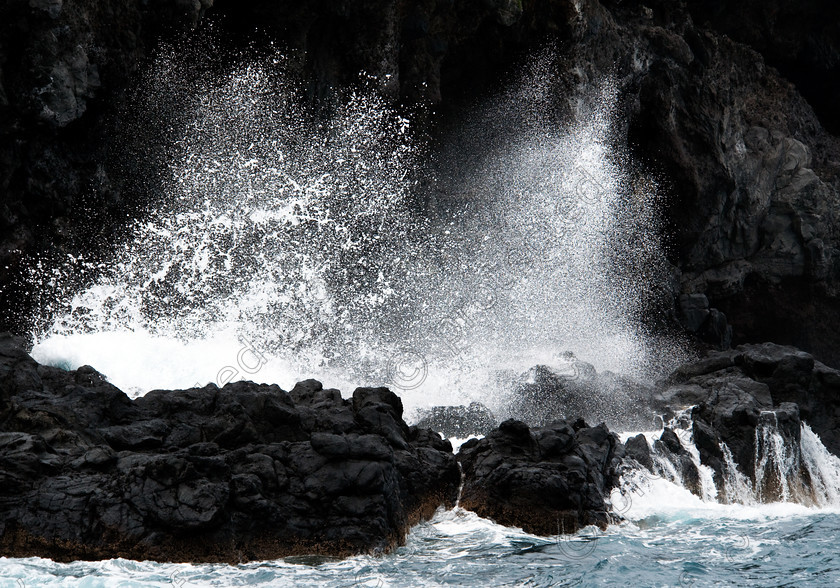 HWP 8830 
 Pacific Spray 
 Keywords: Spray, Pacific Ocean, Akaroa, New Zealand, shore, sea, swell