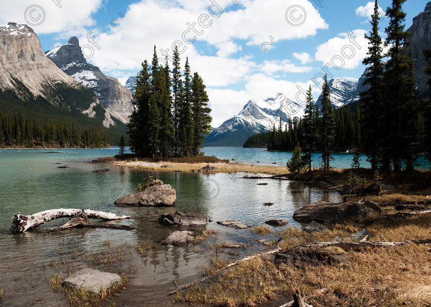 HWP 8784 
 Spirit Island - Maligne Lake 
 Keywords: Spirit Island, Maligne Lake, Alberta, Canada, Mountains, Snow,