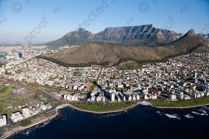 D3X0366 
 Table Mountain - Cape Town from Table Bay 
 Keywords: Table Mountain, Cape Town, South Africa, Western Cape, Table Bay, Lions Rump, Lions Head, Devil's Peak, Green Point, Beach Road, City