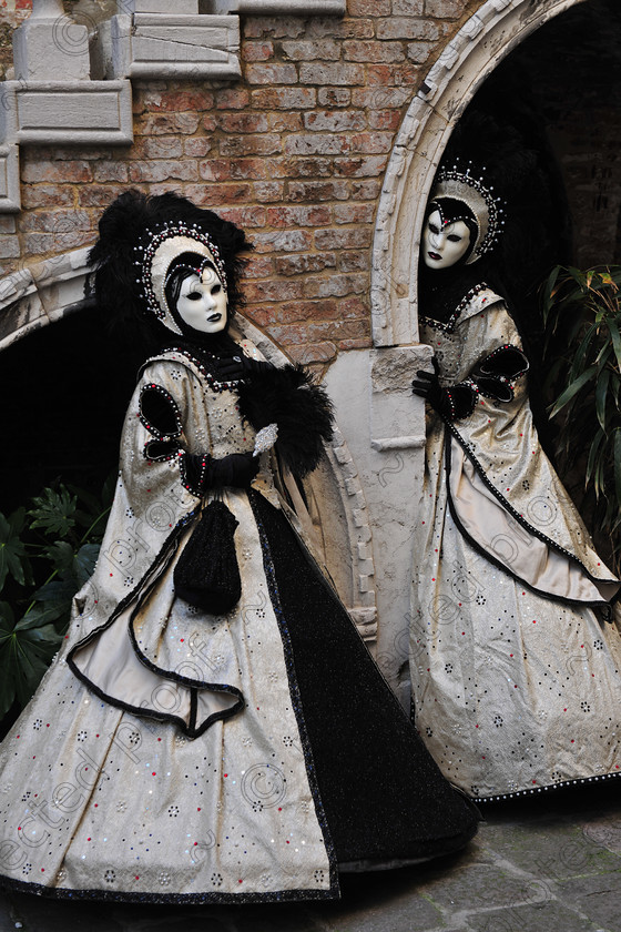 D3X 0945 
 Carnival Masks 
 Keywords: Venice,Carnival,Carnivale,Masks,Manequins